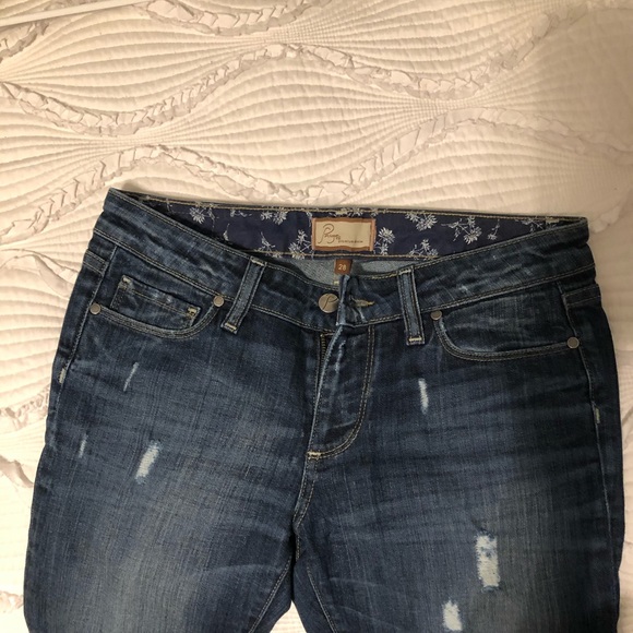 🦋 90s DISTRESSED LOW RISE JEANS 🦋 - Picture 5 of 6